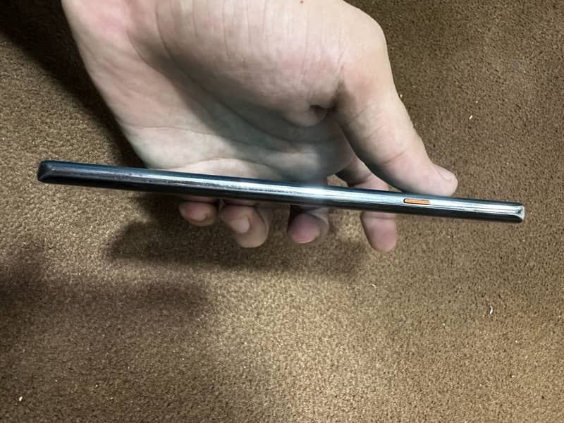 Tecno CAMON 40 Pro 1