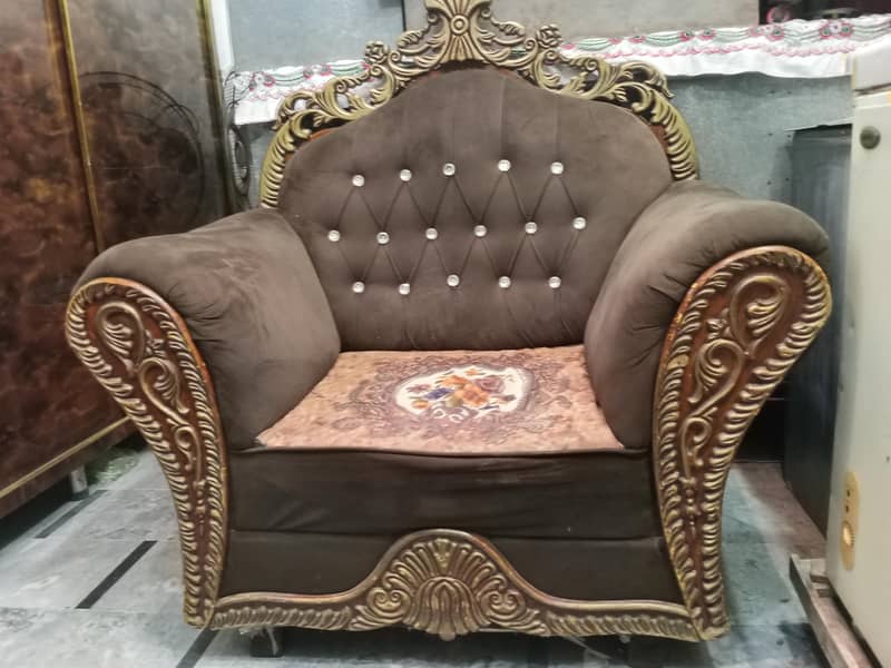 crown sofa 3 set 6