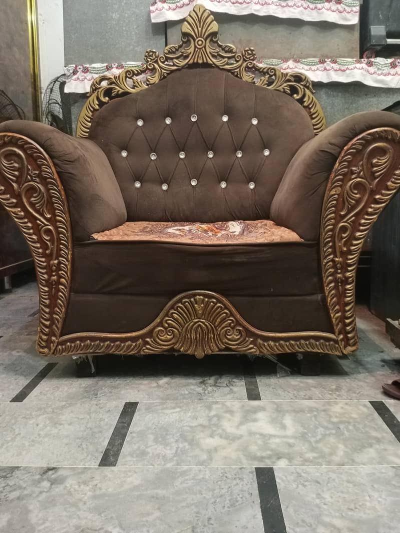crown sofa 3 set 7