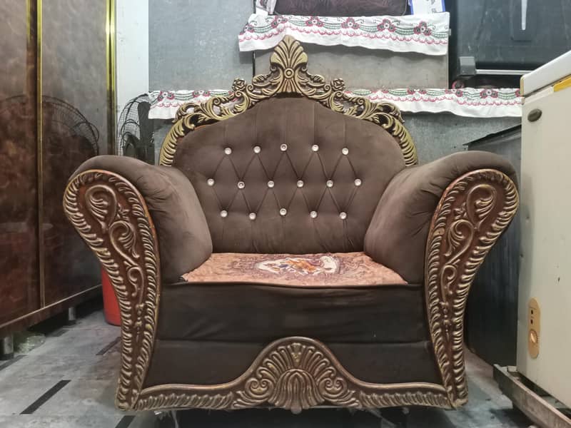 crown sofa 3 set 9