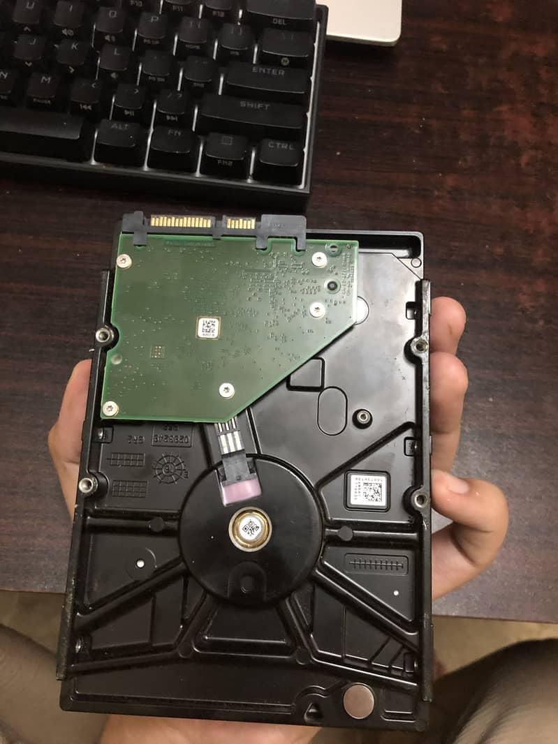 2TB SEAGATE HDD 1