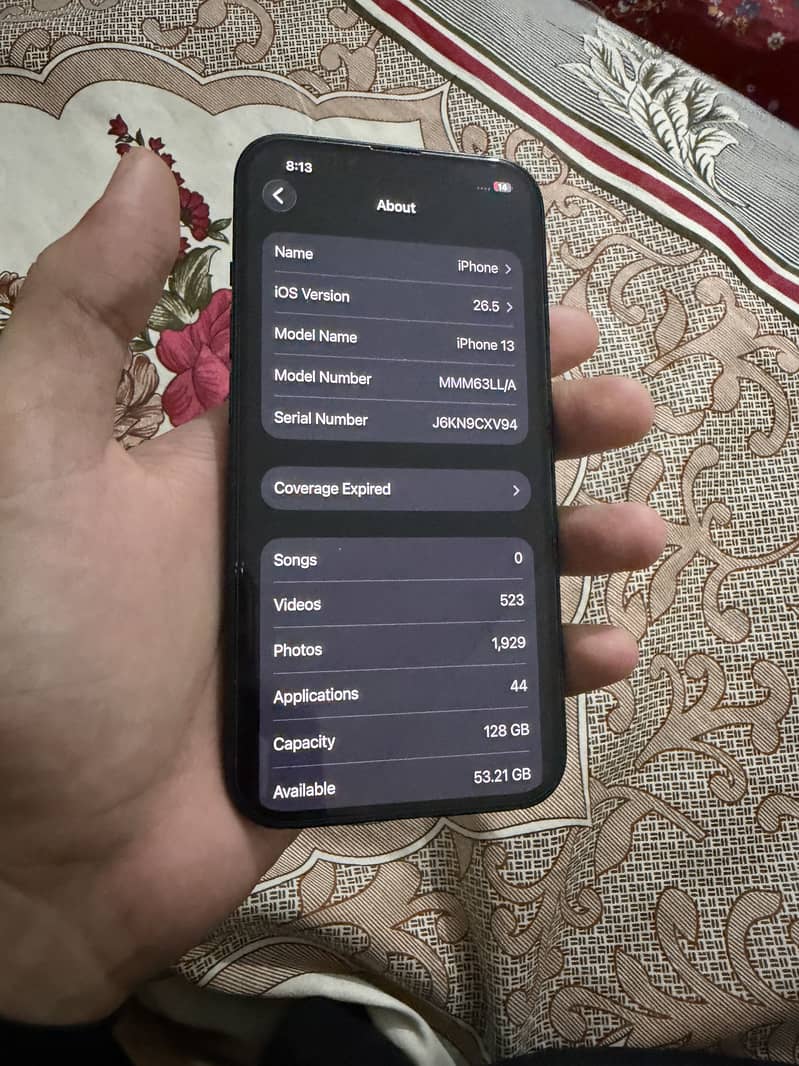Apple iPhone 13 13