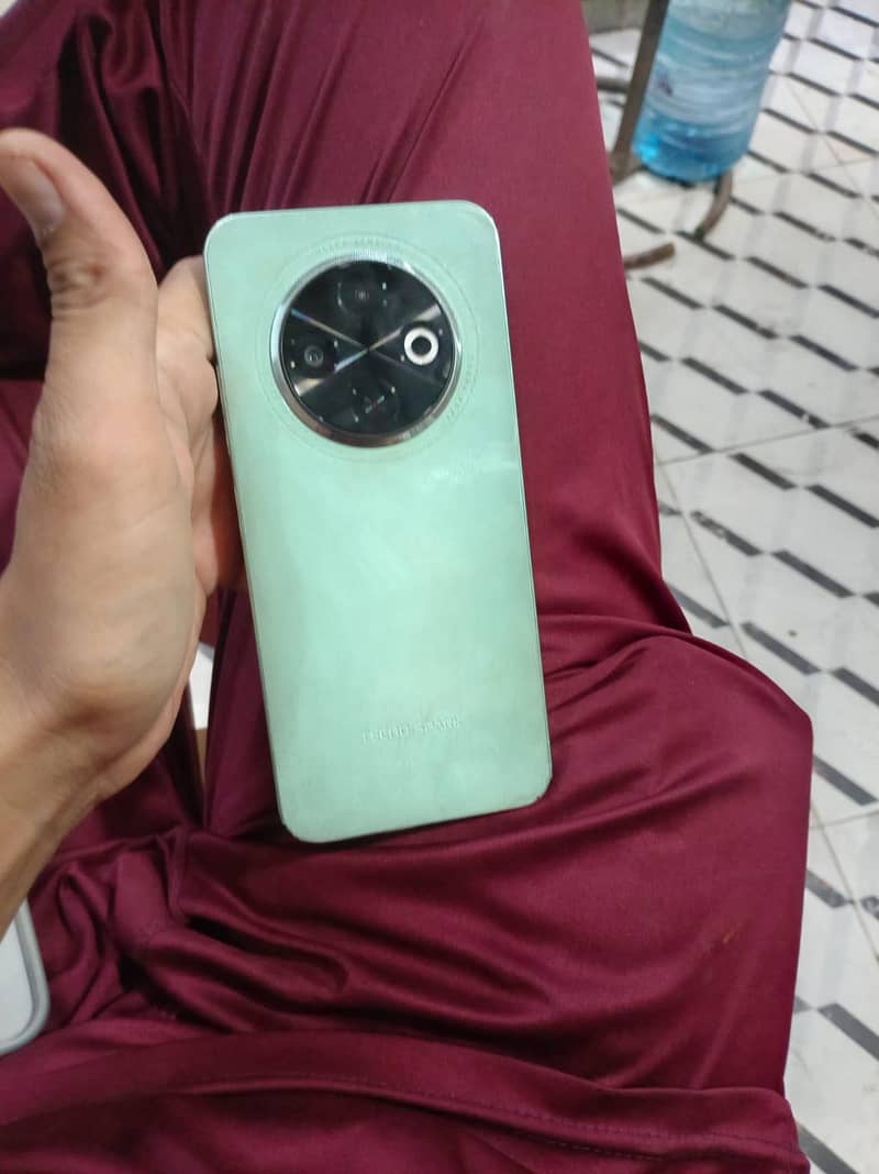 Tecno SPARK 30C 1