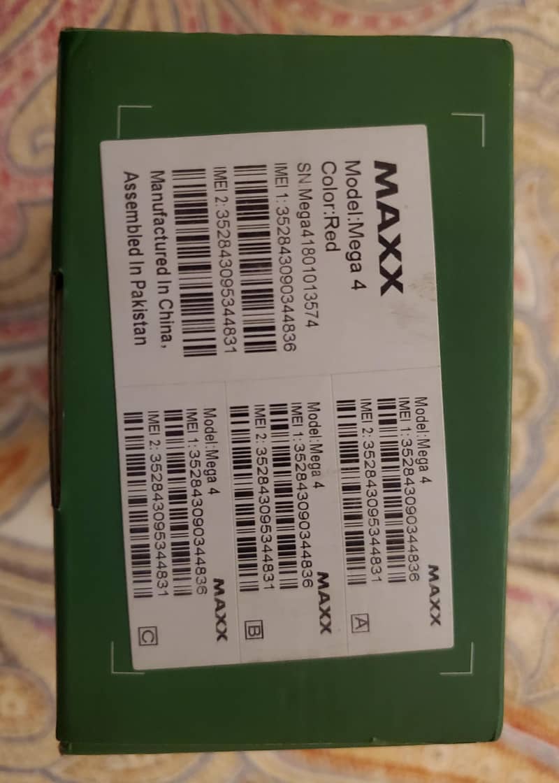 Maxx Mega 4 4