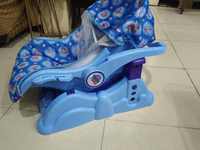 MamaLove Baby swing plus Carry Cot