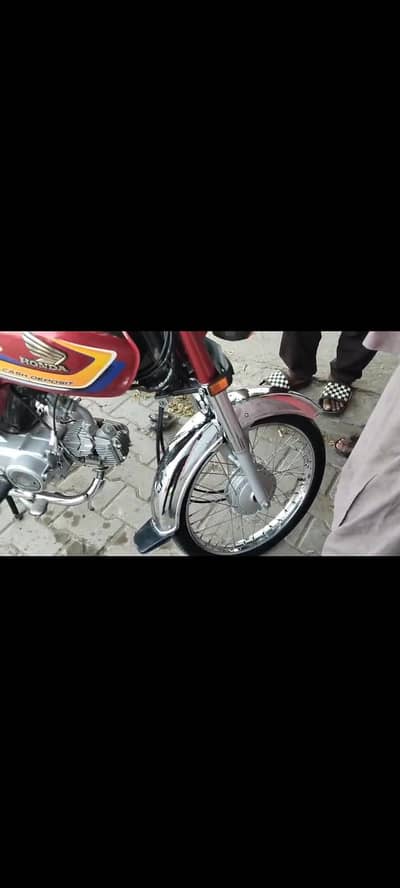 bike bilkul new h koi Kam ni hony wala just buy and drive