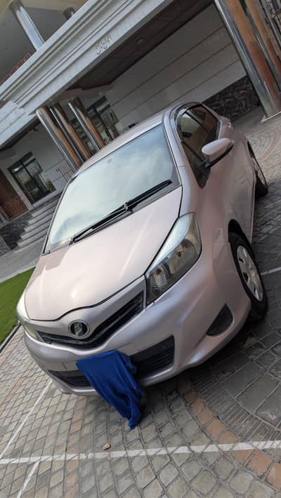 Toyota Vitz 2012/2015