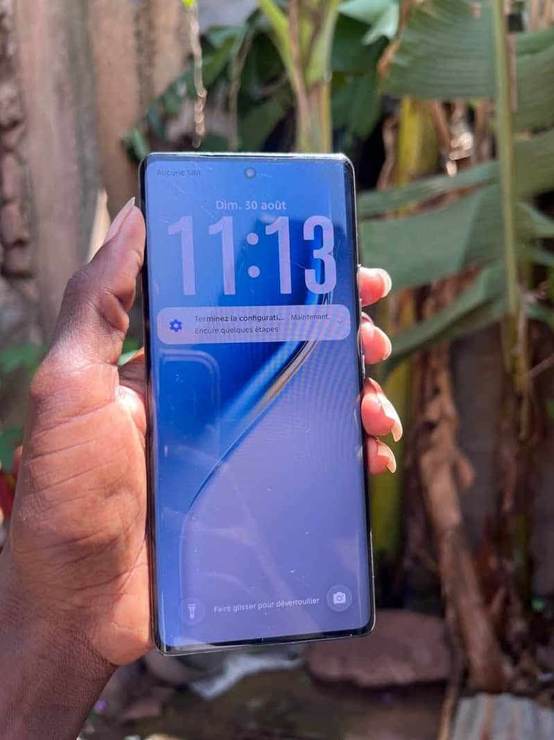 Tecno camon 40pro 2