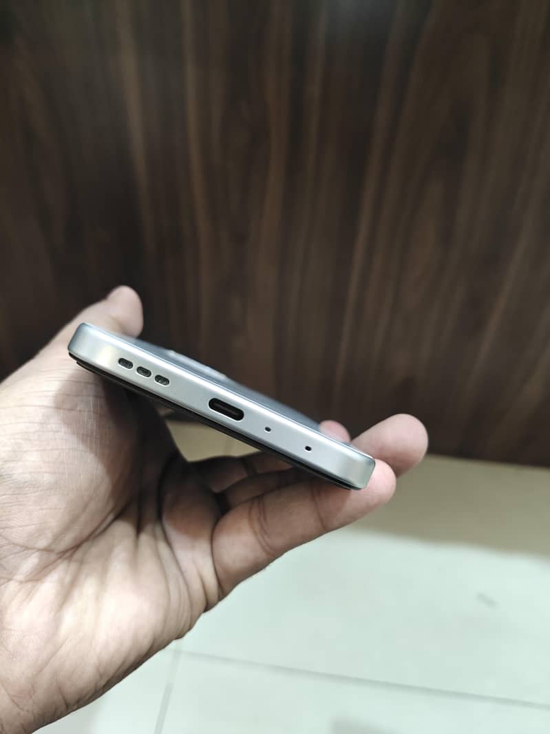OPPO A6s 3