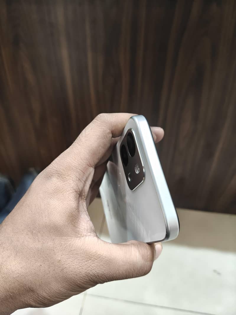 OPPO A6s 4