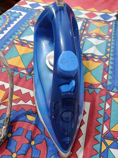 Used Philips Steam Iron