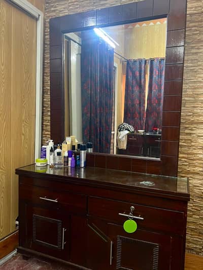 room bed tables and dressing table