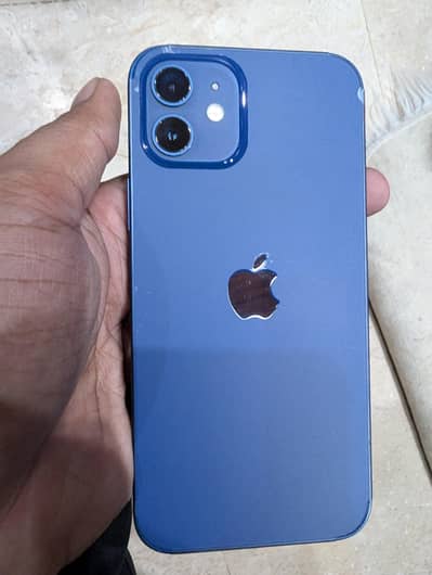 Apple iPhone 12