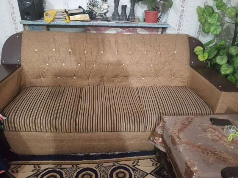 Affordable sofa set 1