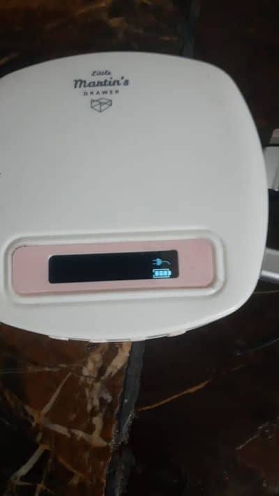 mother feeding machine