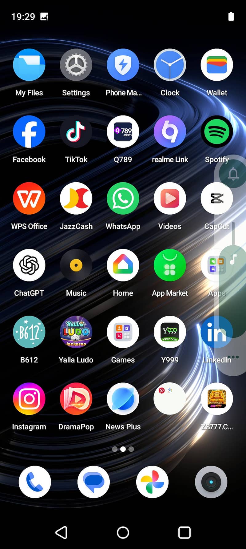 Realme C35 1