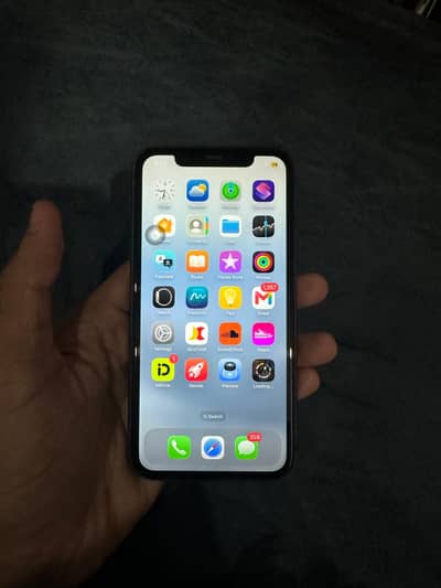 Apple iPhone 11
