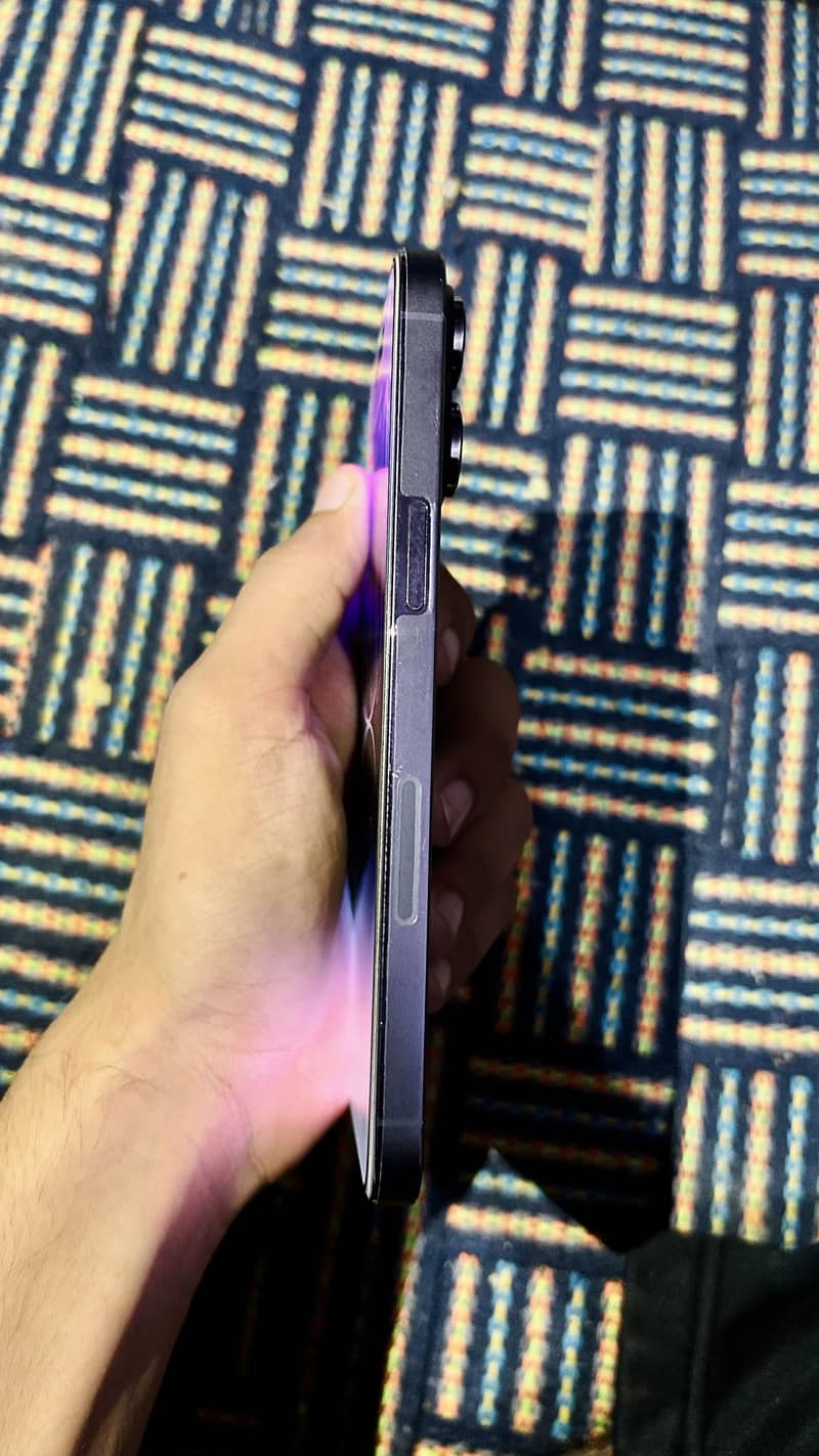 Apple iPhone 14 Pro Max 3