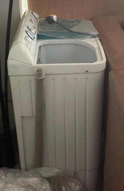 washing machine and spinner