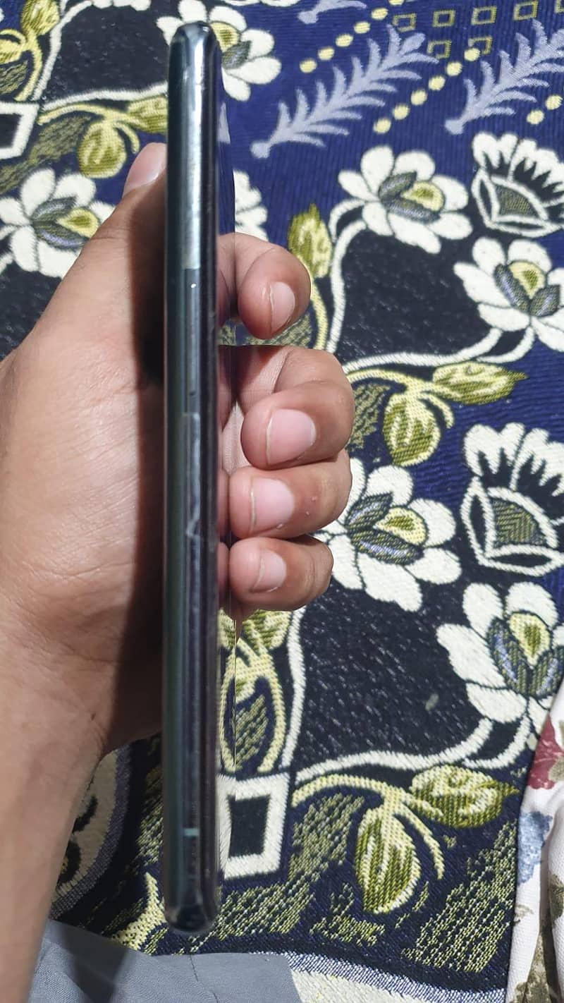 One Plus 9 Pro 3