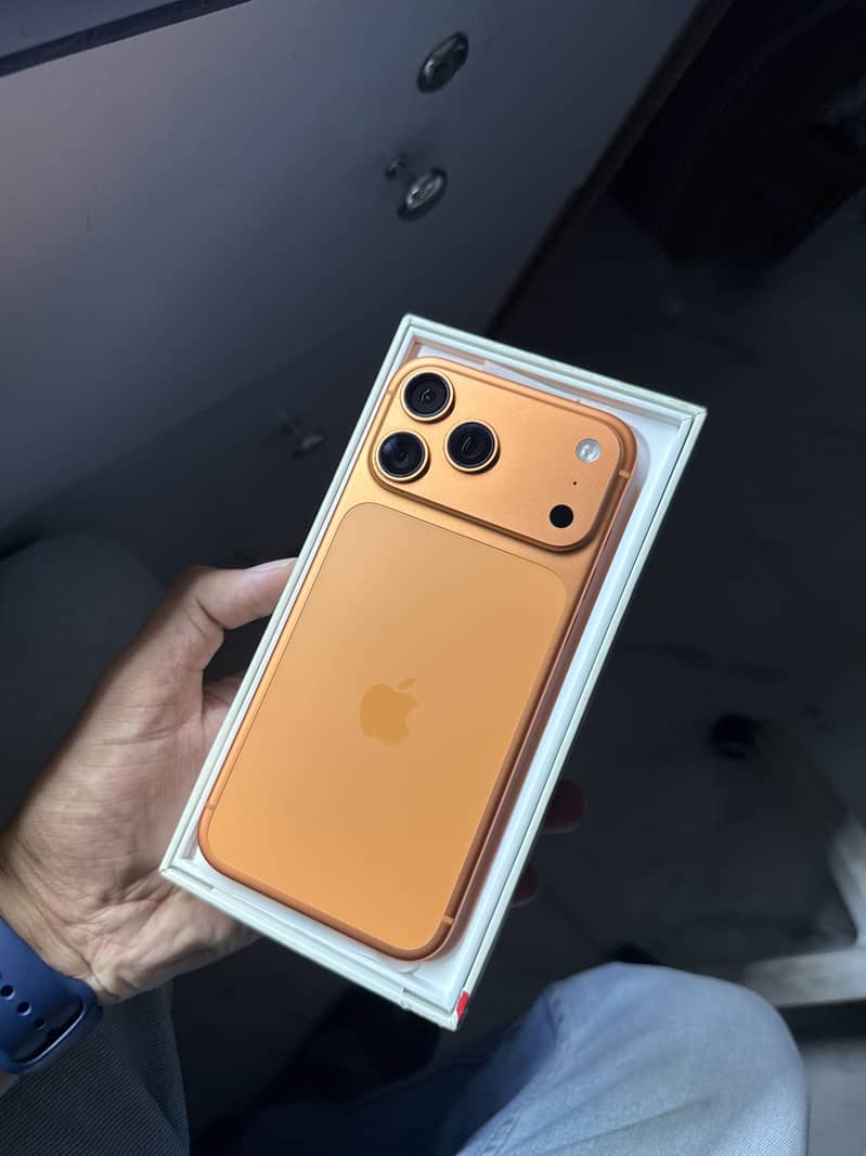 Apple iPhone 17 Pro Max Phy E 0