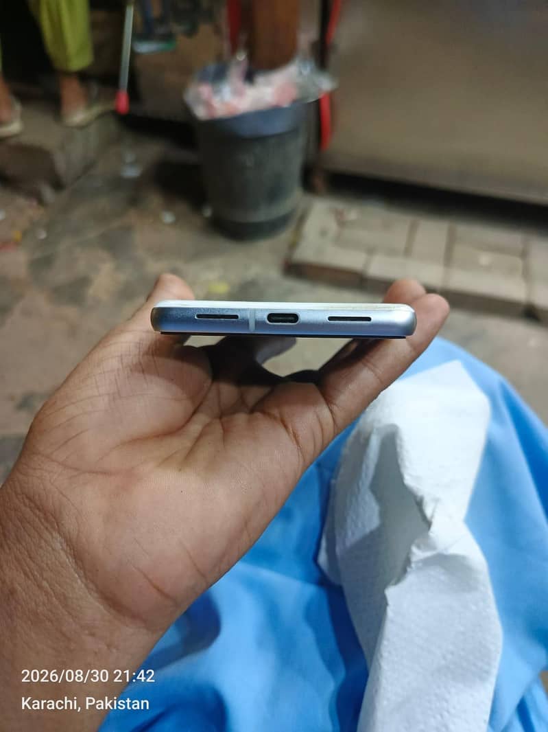 Google Pixel 7 3