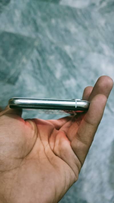 Apple iPhone XS bypass