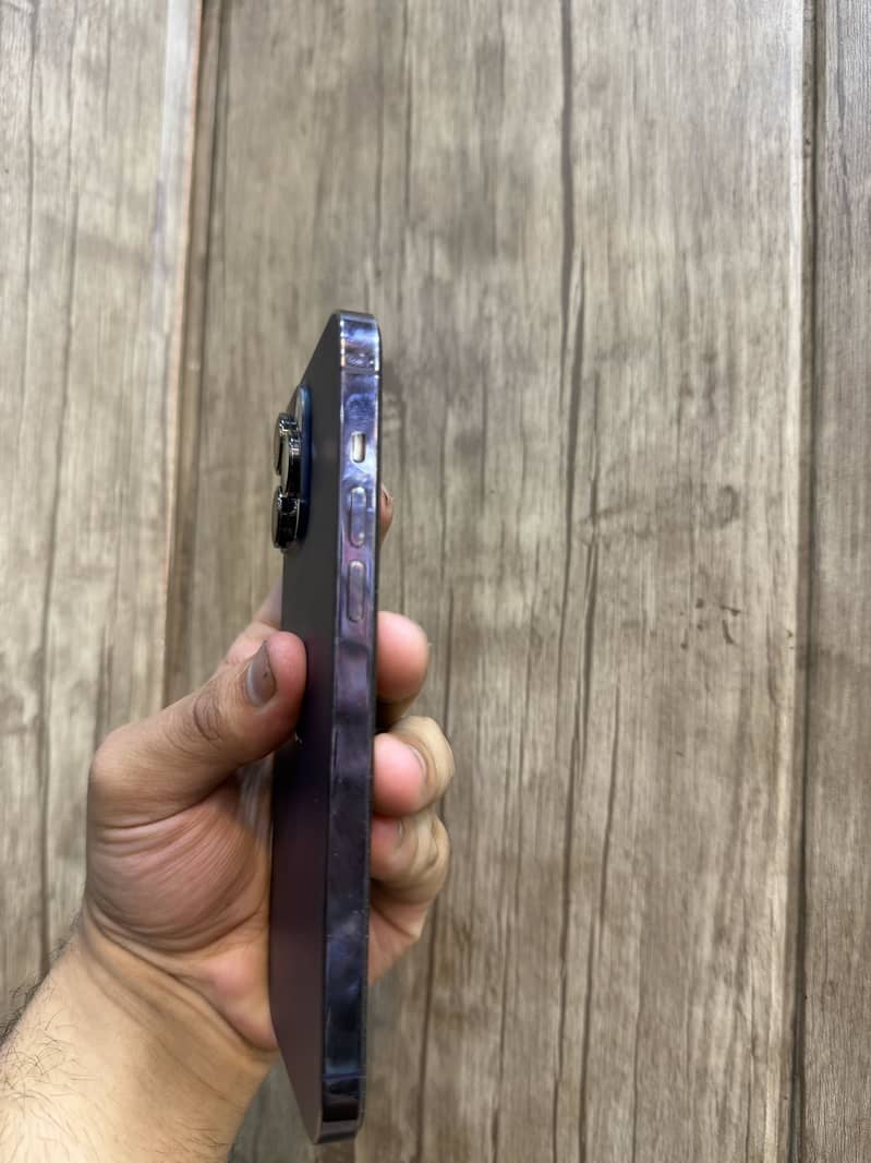 Iphone 14 pro max 1