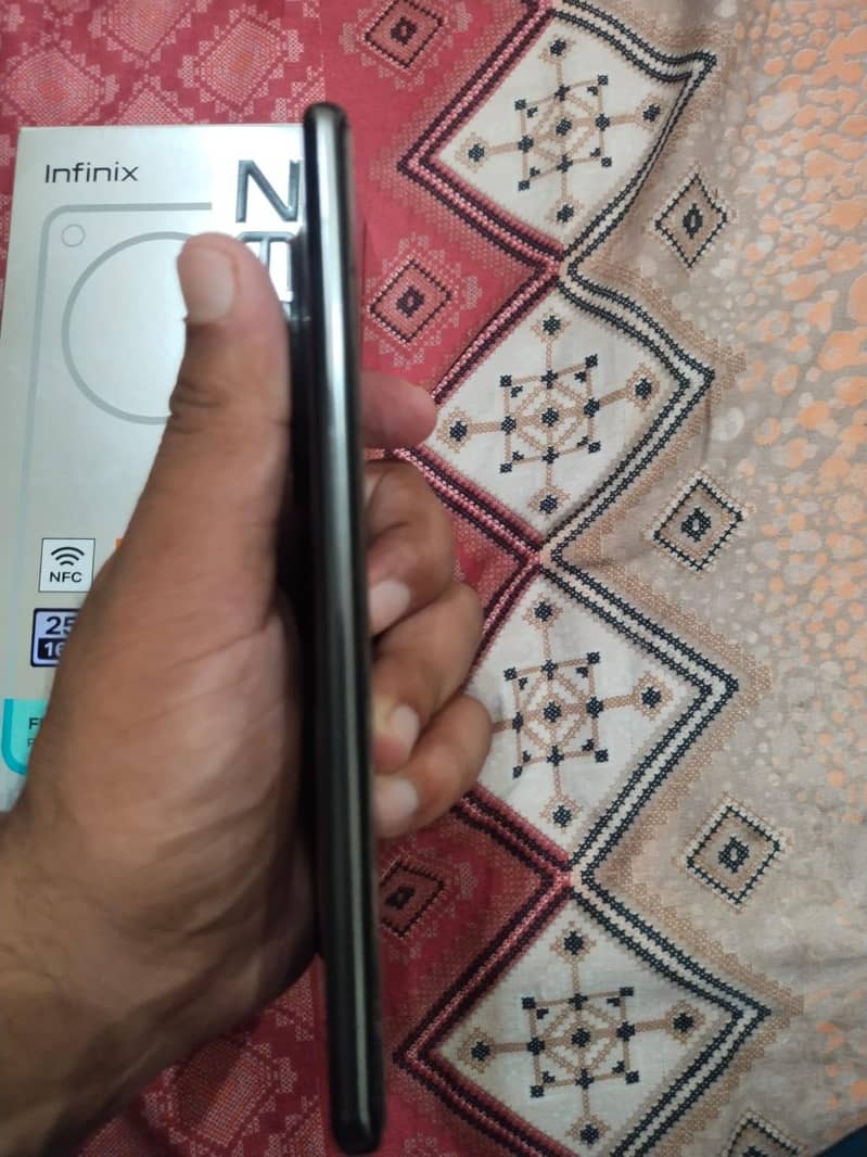 Infinix Zero 40 2