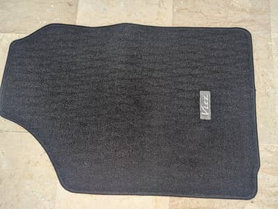 Toyota Vitz Original Carpet Floor Mats