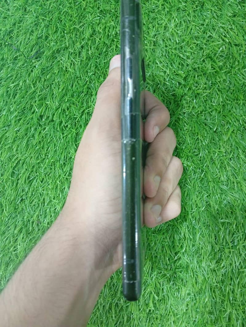 Google pixel 6a 4