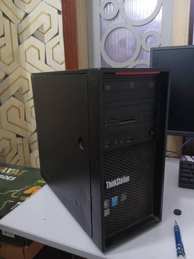 Lenovo ThinkStation P300 | Xeon E3-1225v3 | 8GB RAM | 1GB GPU