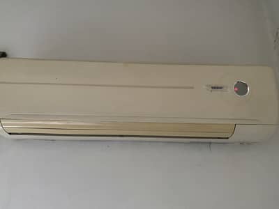 Orient 1.5 Ton Non-Inverter AC