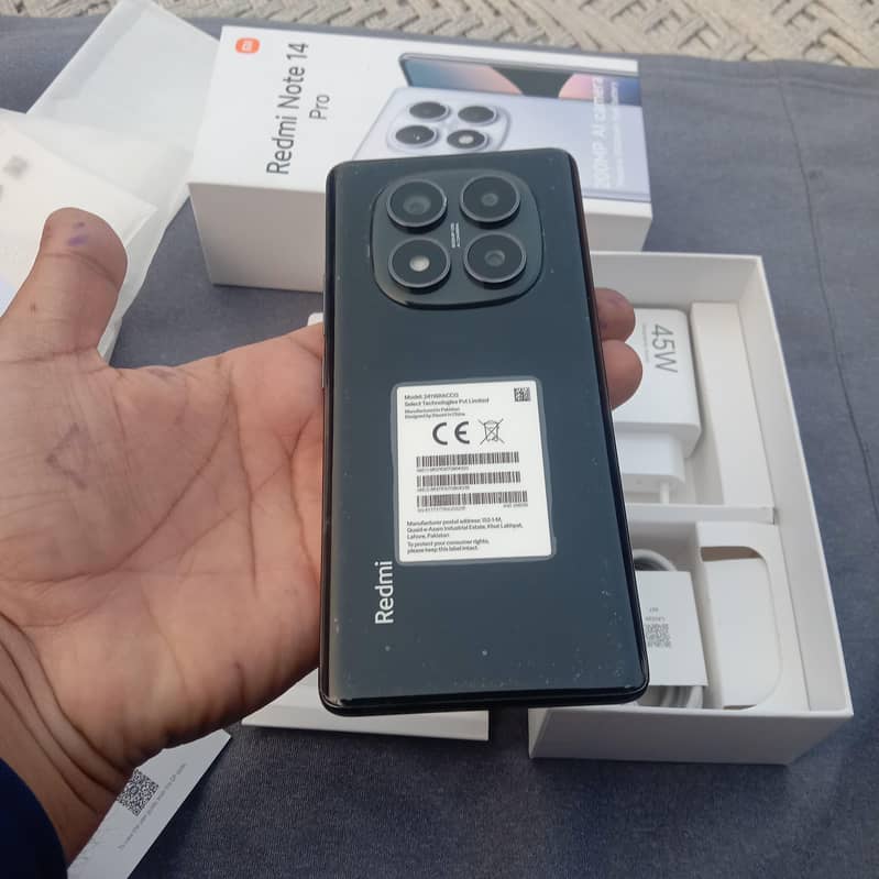 Xiaomi Redmi Note 14 Pro 3
