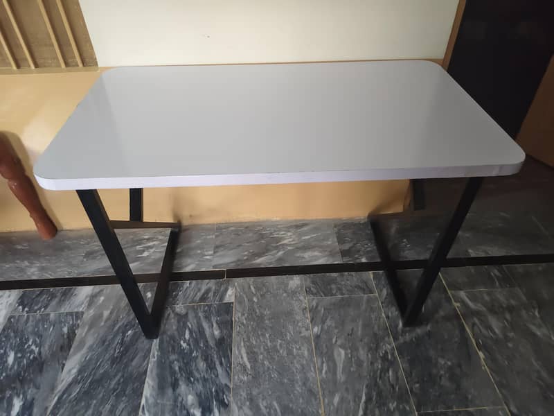 Office Table 5