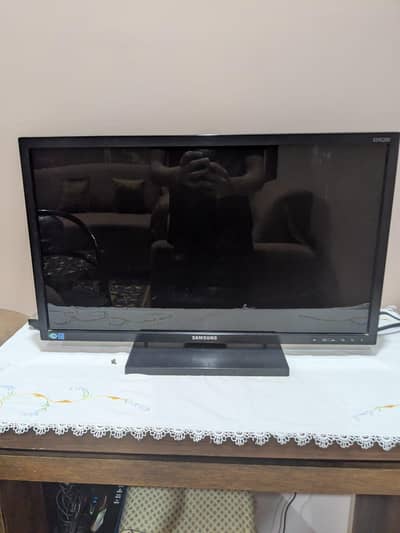 Samsung S24C200 60 Hz monitor