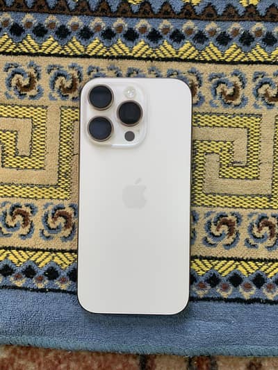 Apple iPhone 16 Pro