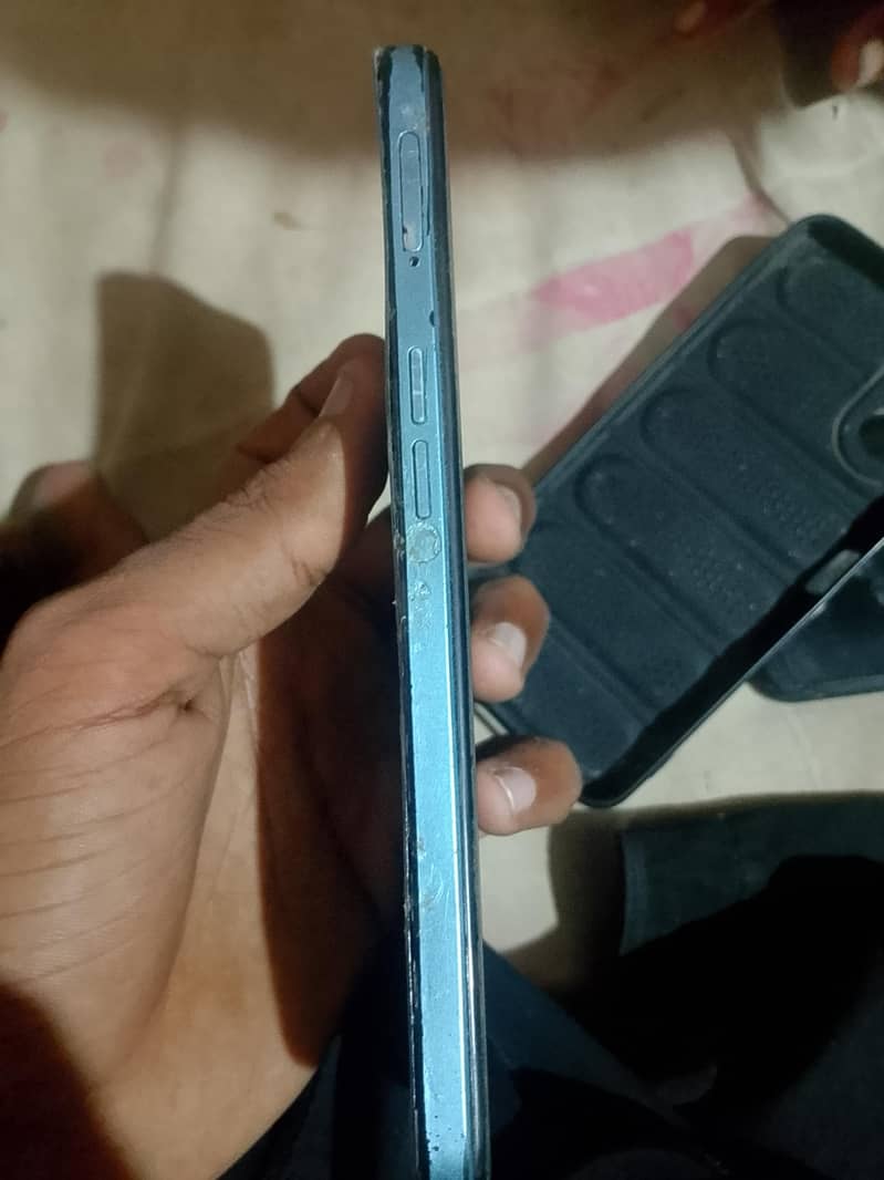 OPPO A78 1