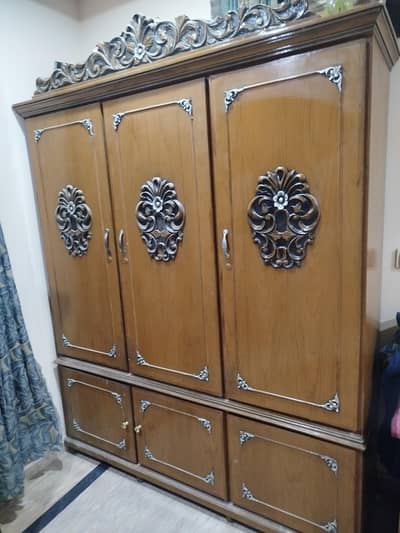 almari & dressing chiniot furniture