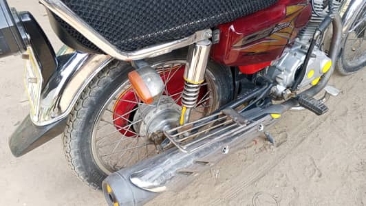 condition achi hai zayeda raf nhi hai bick