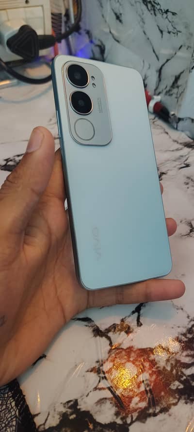 Vivo Y19s