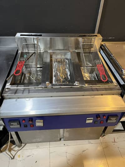 Commercial Fryer