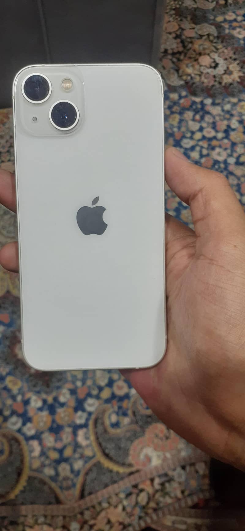 Apple iPhone 13 6
