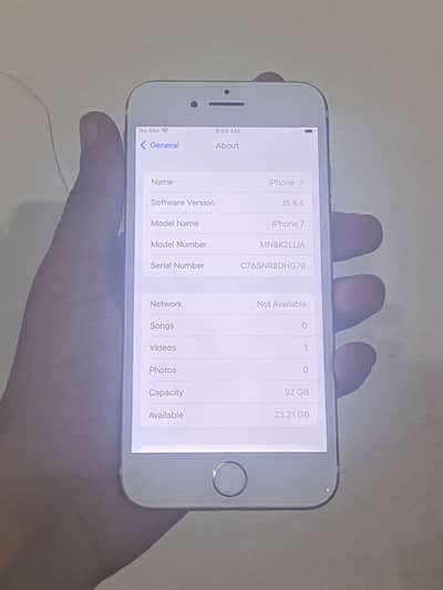 Apple iPhone 7