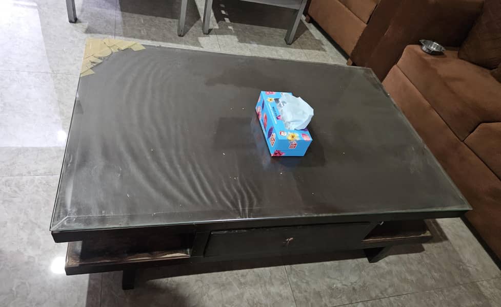 Center Table 0