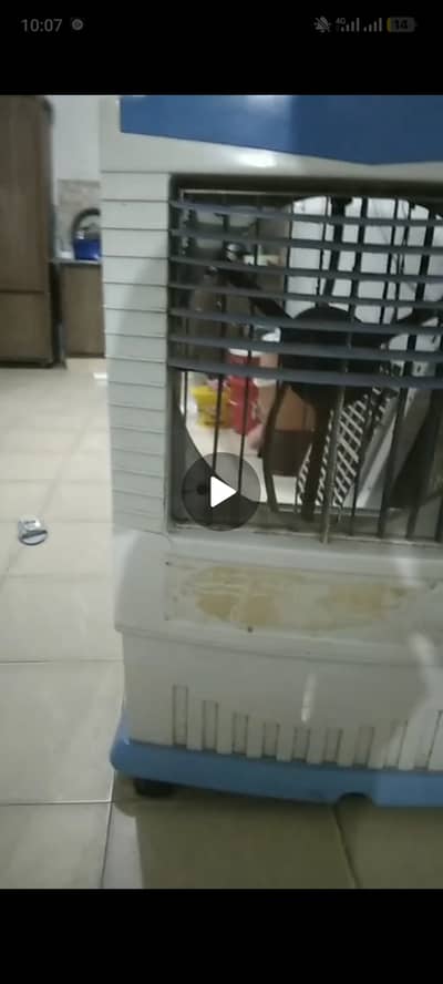 Jis NY bhi Lena ho abhi a jay sasta ha mil Sakta ha ko mmmi abhi le lo