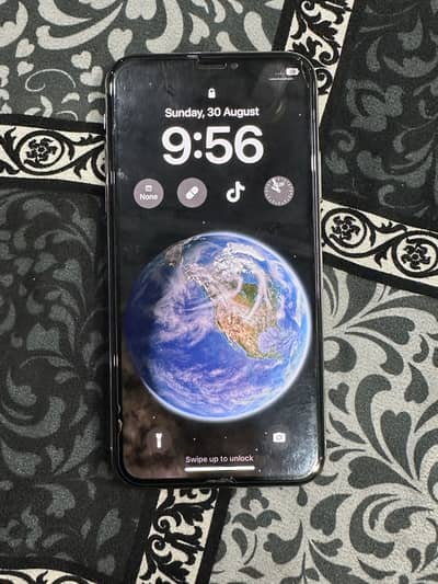 Apple iPhone X
