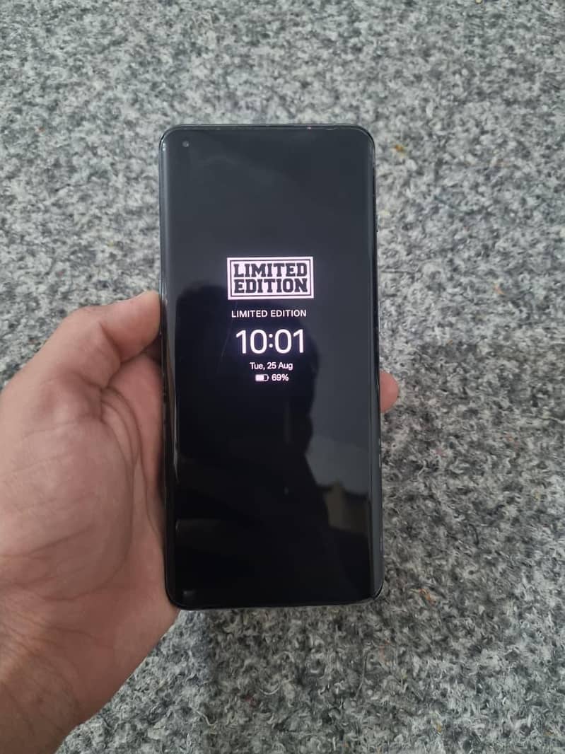 One Plus 10 Pro 2