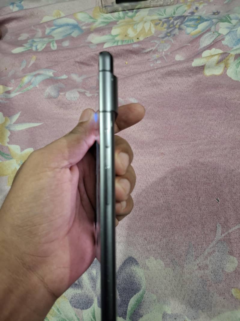 Google Pixel 7 3