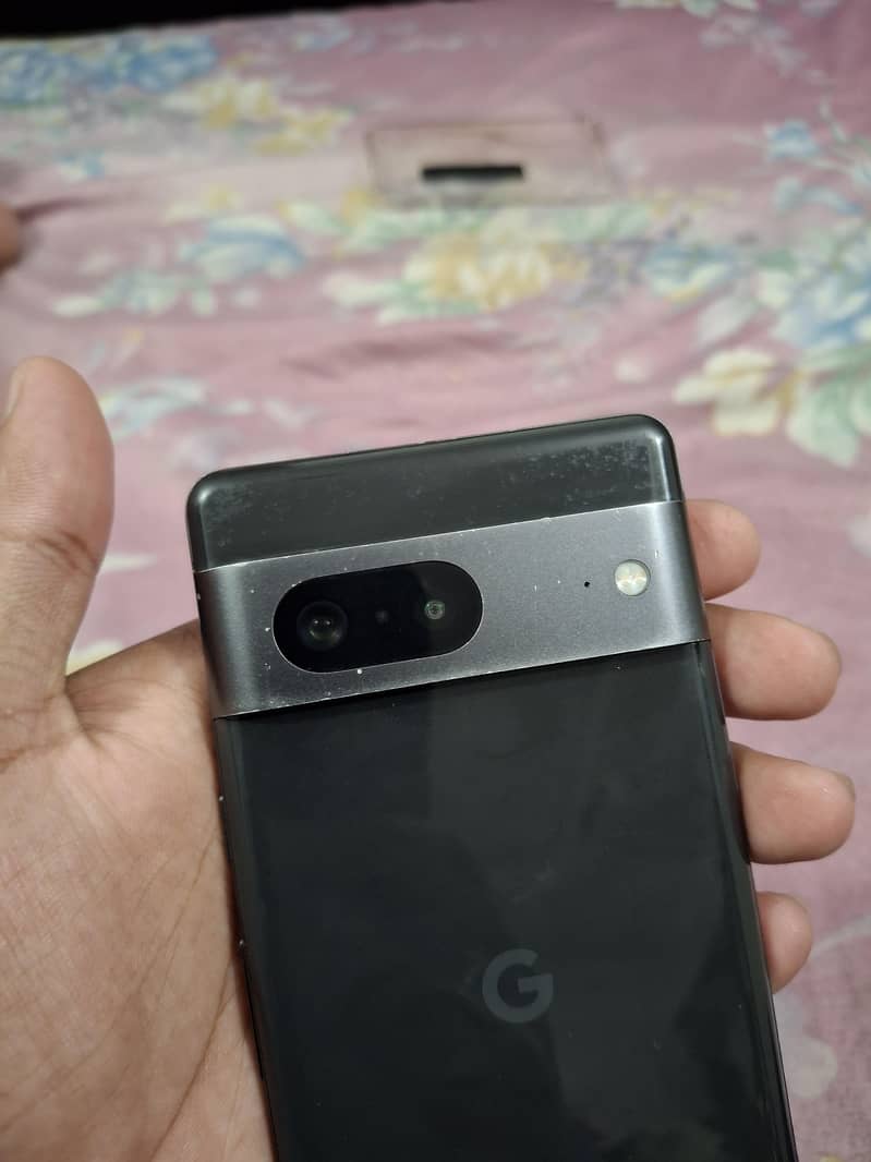 Google Pixel 7 5